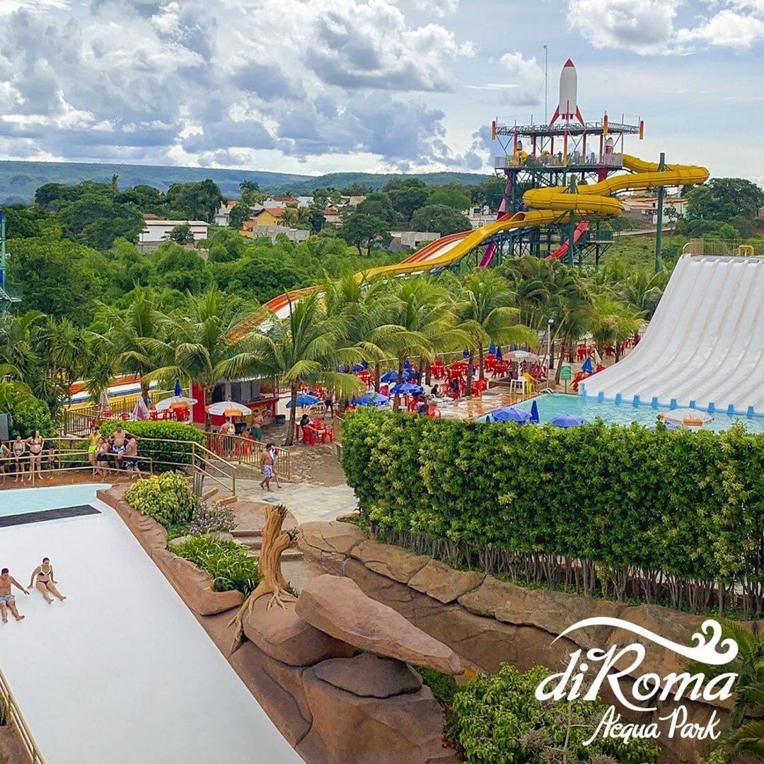 Piazza Diroma Acesso Diroma Acqua Park Gratuito Star Temporada Aparthotel Caldas Novas Exterior photo